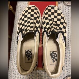 8.5 womens black and white vans. Good condition